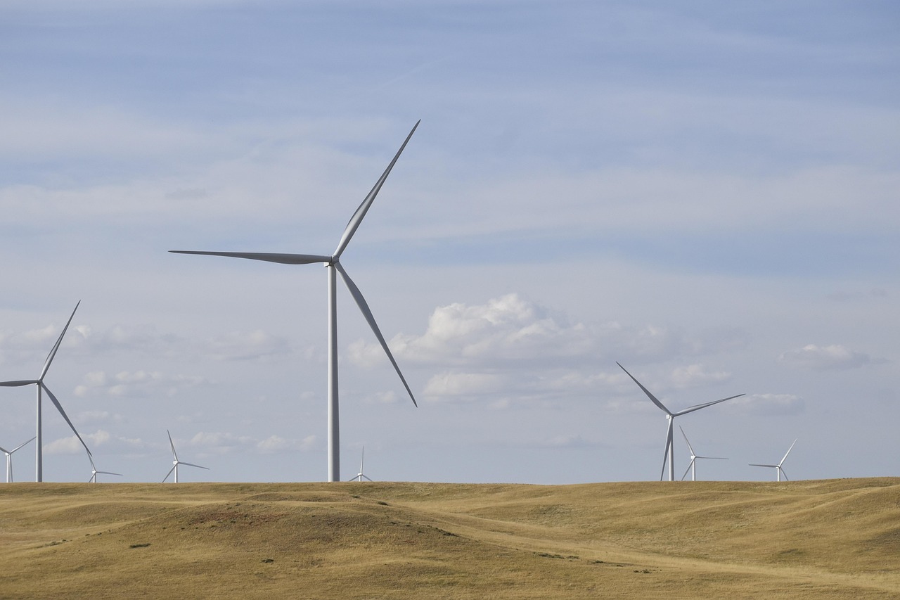 découvrez les avantages et les enjeux de l'adoption des énergies renouvelables pour un avenir durable et respectueux de l'environnement.