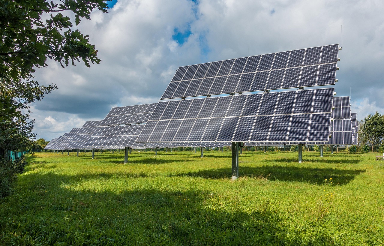 découvrez les avantages de l'adoption des énergies renouvelables pour un avenir durable et respectueux de l'environnement.
