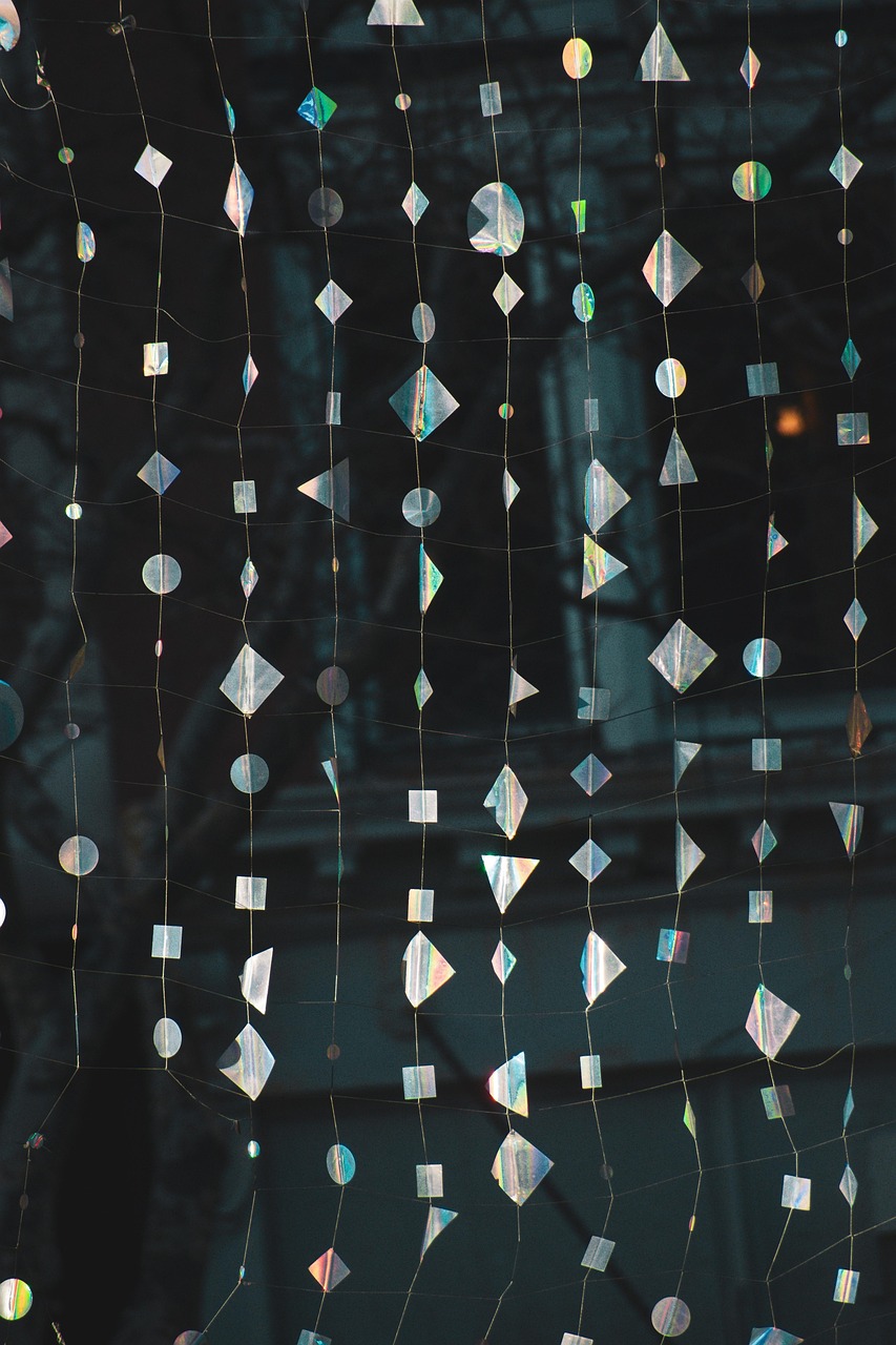 découvrez notre sélection de miroirs décoratifs élégants et modernes, parfaits pour embellir et illuminer votre intérieur avec style.