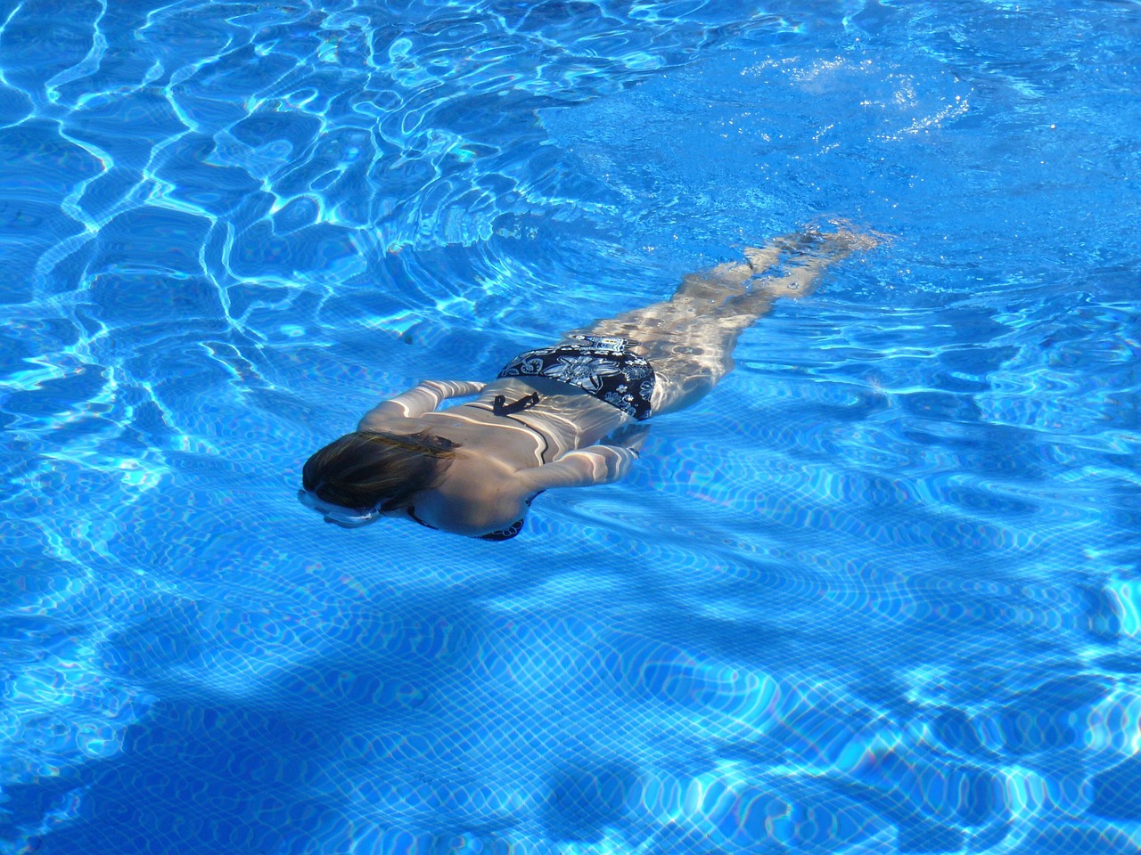 service professionnel de retrait de système de chauffage de piscine, garantissant une intervention rapide et efficace pour optimiser l'entretien de votre piscine.