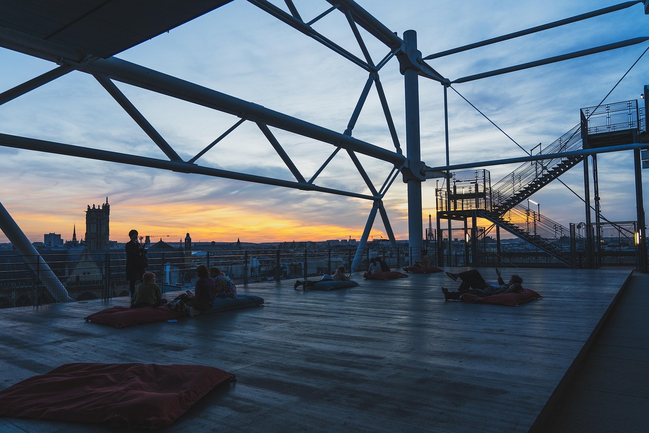 découvrez les tendances incontournables des terrasses pour 2026 et créez un espace extérieur moderne, élégant et fonctionnel.