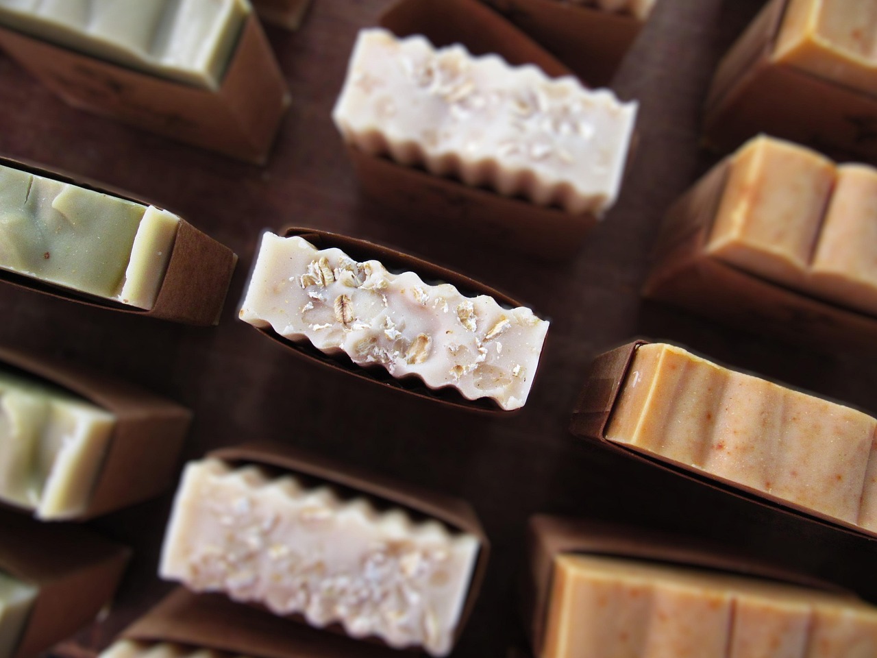 nettoyant naturel efficace et écologique pour un intérieur sain, sans produits chimiques nocifs.